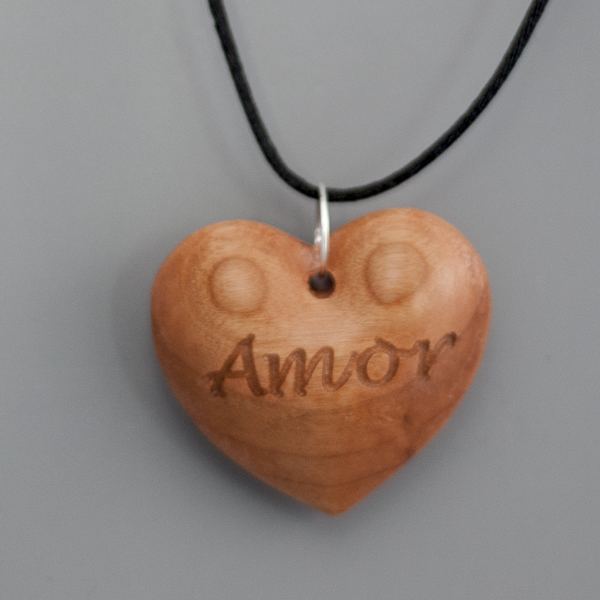 Amor Necklace
